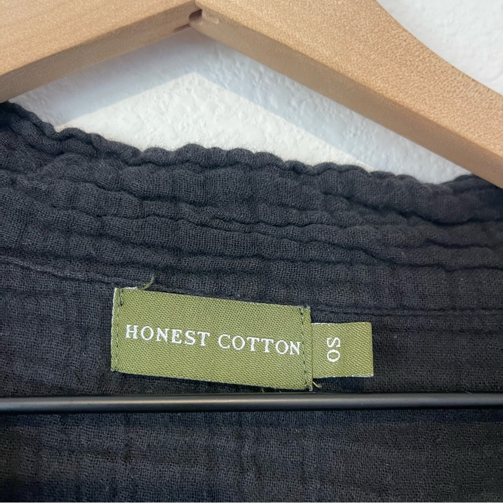 Honest Cotton Shirt Womens OS/M/L Black Gauzy Cotton Vneck Short Sleeve Casual - Picture 2 of 8
